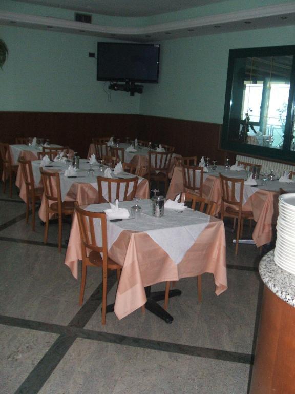 Hotel Kristall Loiano Dış mekan fotoğraf